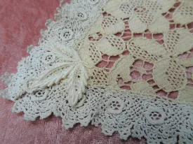 BEAUTIFUL Lace Collar,French Lace and Irish Crochet Lace Trim,3 different laces,Bridal Lace,Fine Heirloom Sewing,Collectible Antique Lace