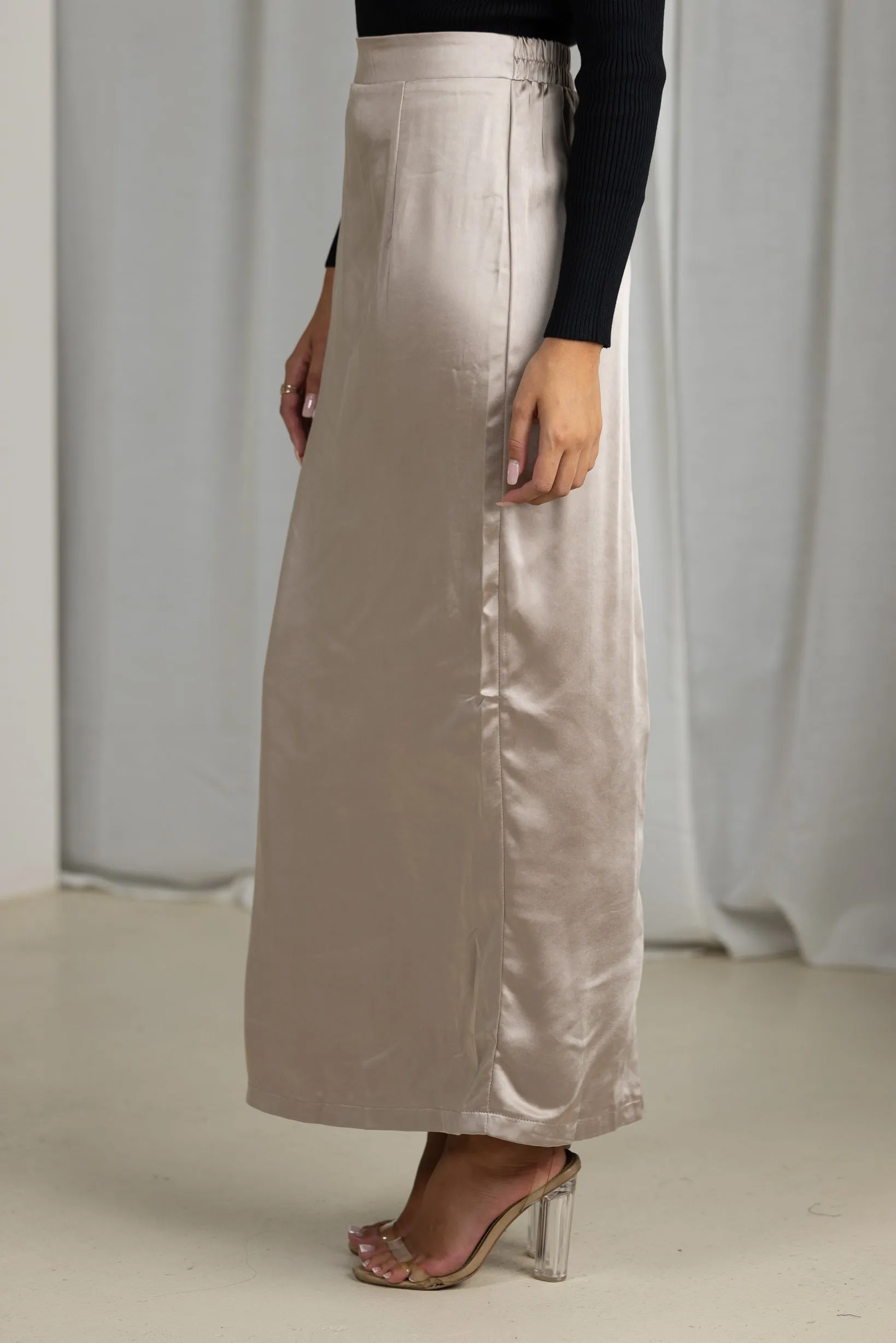 Indaya Satin Pencil Skirt